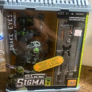 Sigma 6 Snake Eyes Action Figure - Black and Green